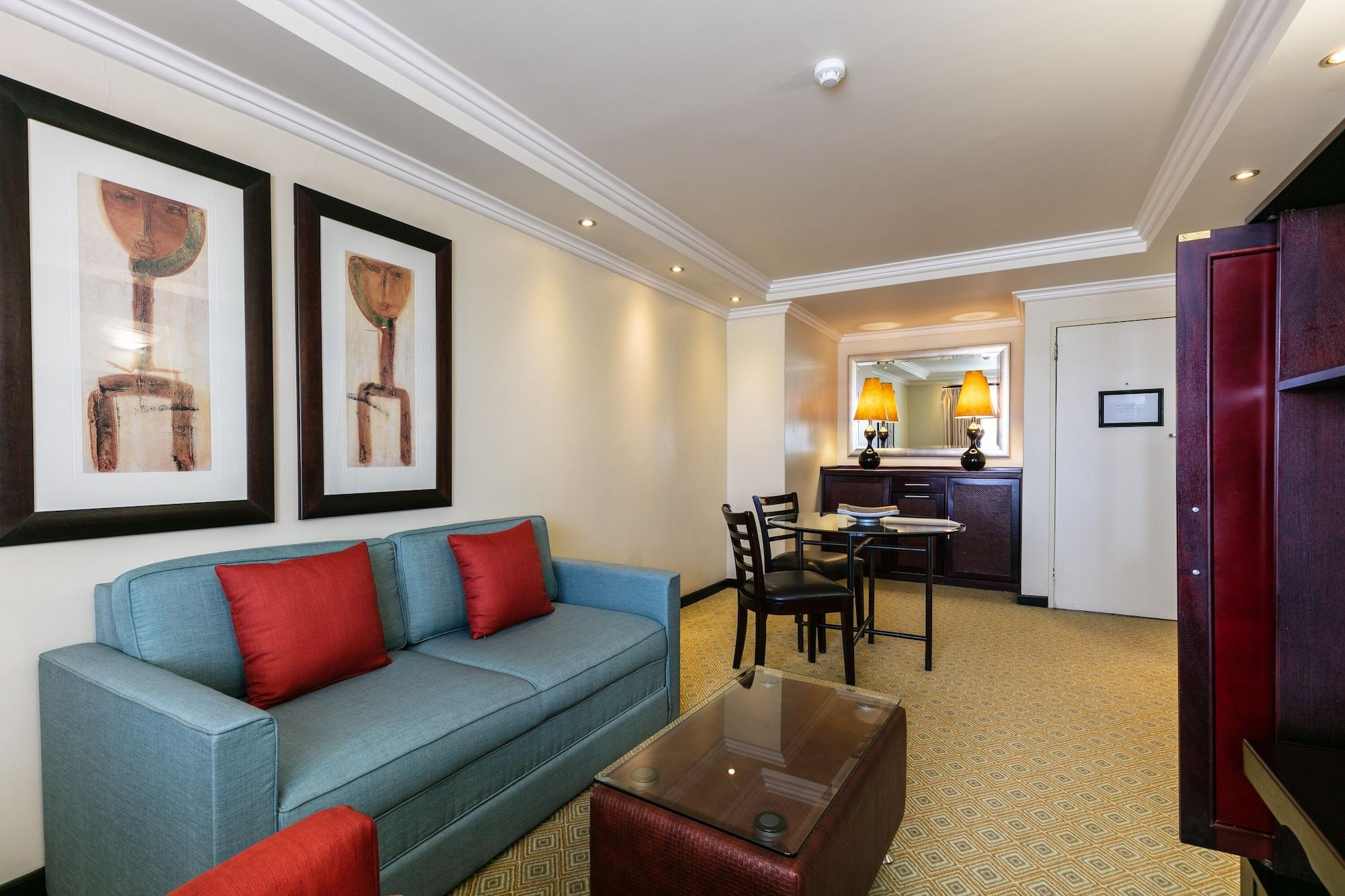 Cresta President Hotel Gaborone Bagian luar foto