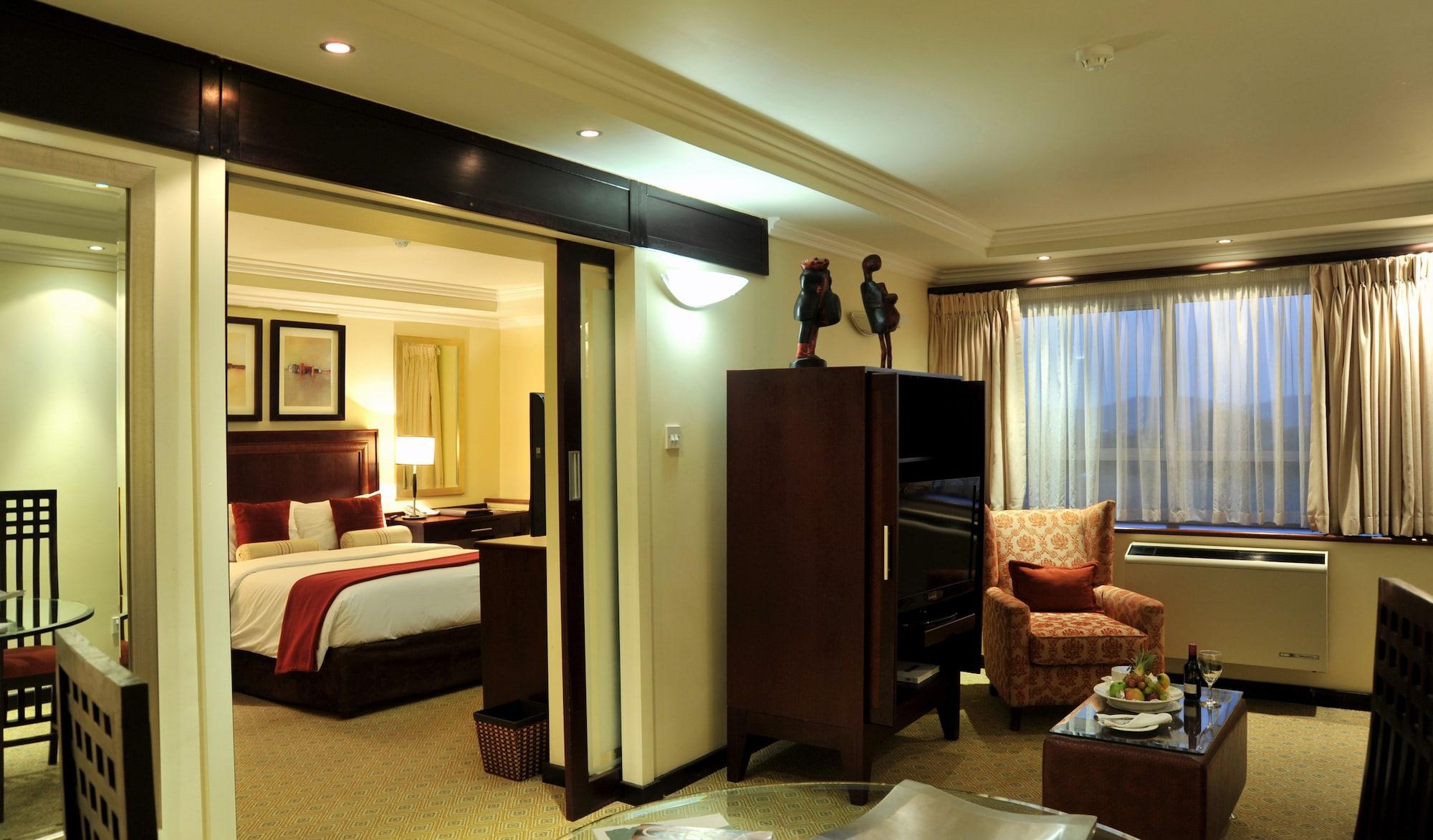 Cresta President Hotel Gaborone Bagian luar foto