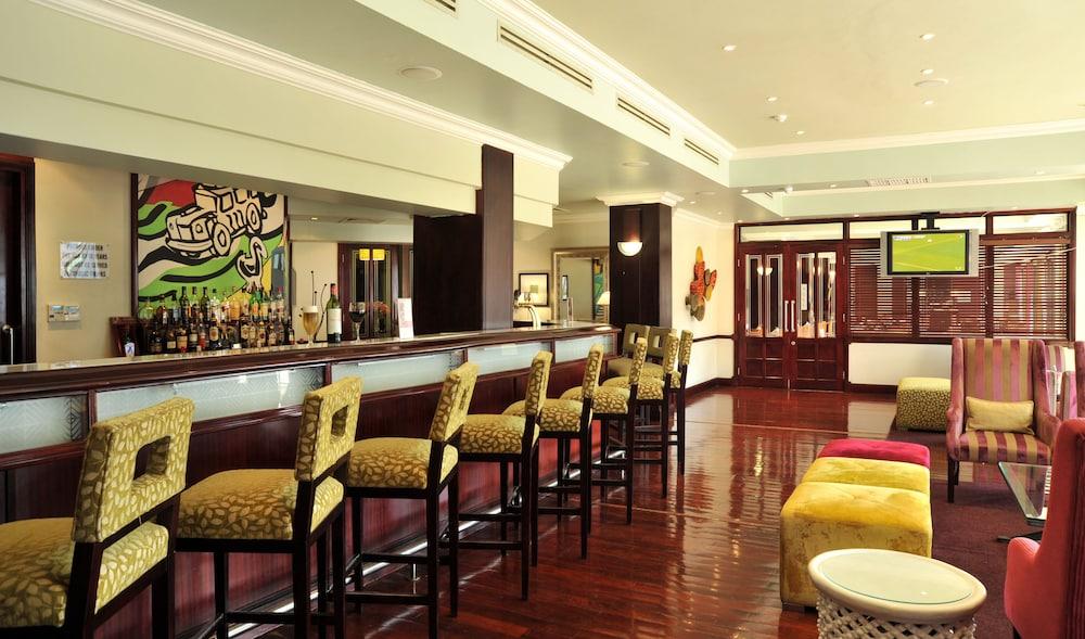 Cresta President Hotel Gaborone Bagian luar foto