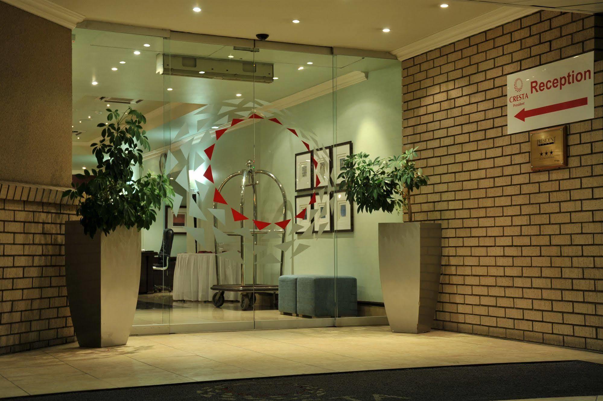Cresta President Hotel Gaborone Bagian luar foto