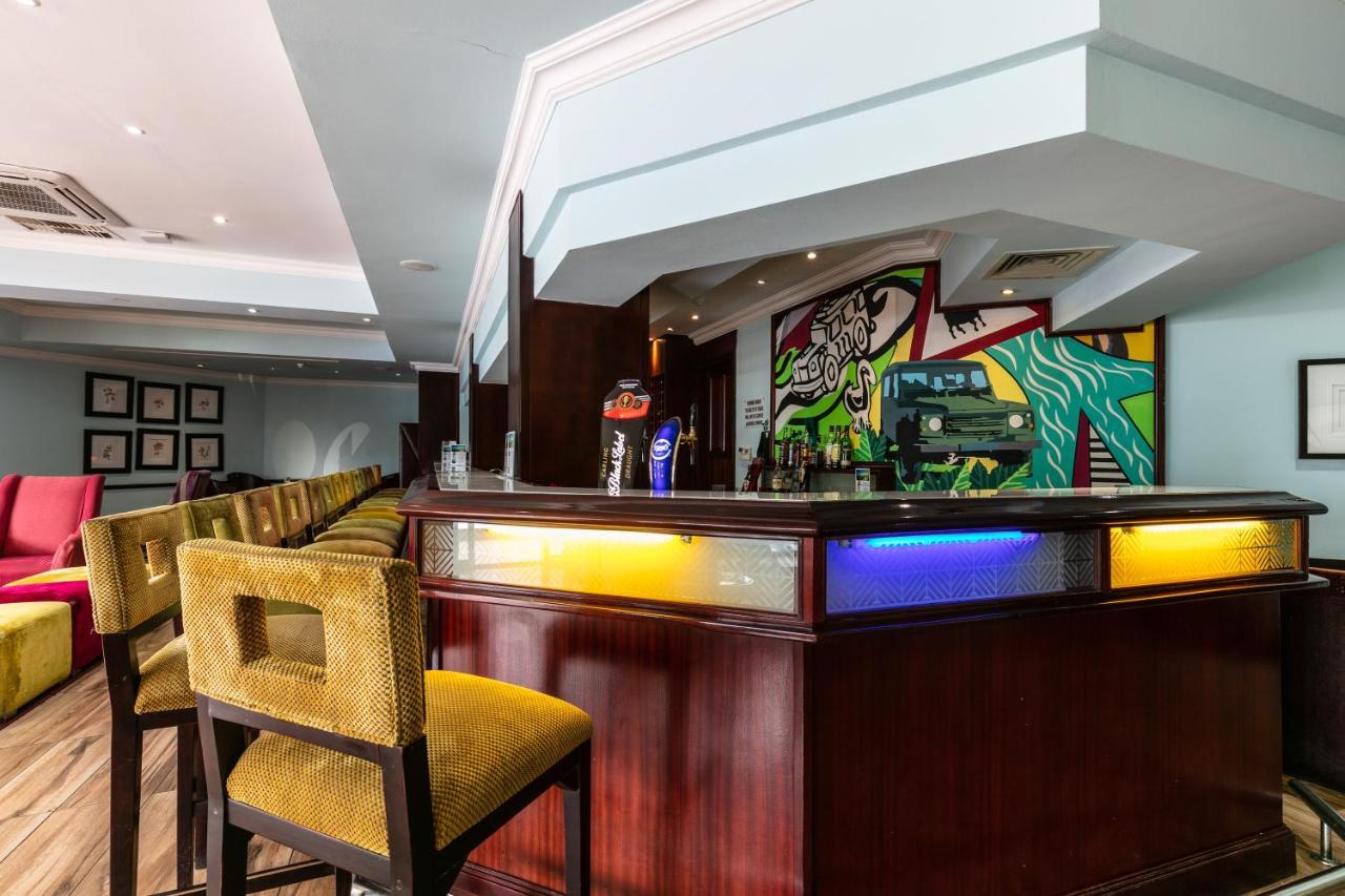 Cresta President Hotel Gaborone Bagian luar foto